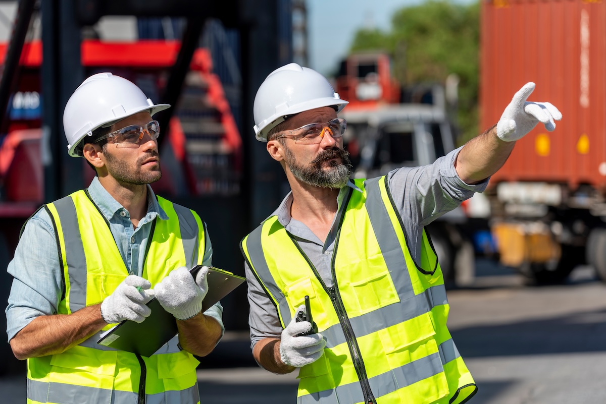 Baton compliance inspection screen